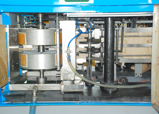 Máquina automática profissional da fabricação do saco de papel com o sistema servo automático entregando para fora a unidade